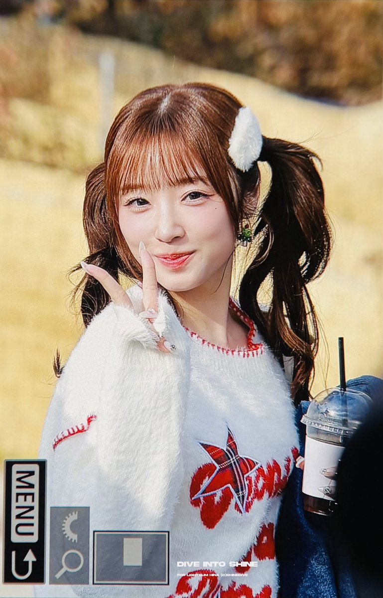 ShineDive's tweet photo. 251227

マジ天使🧣

 #라잇썸 #LIGHTSUM #히나 #HINA #ヒナ #ライトサム https://t.co/v0hwCIqnGT
