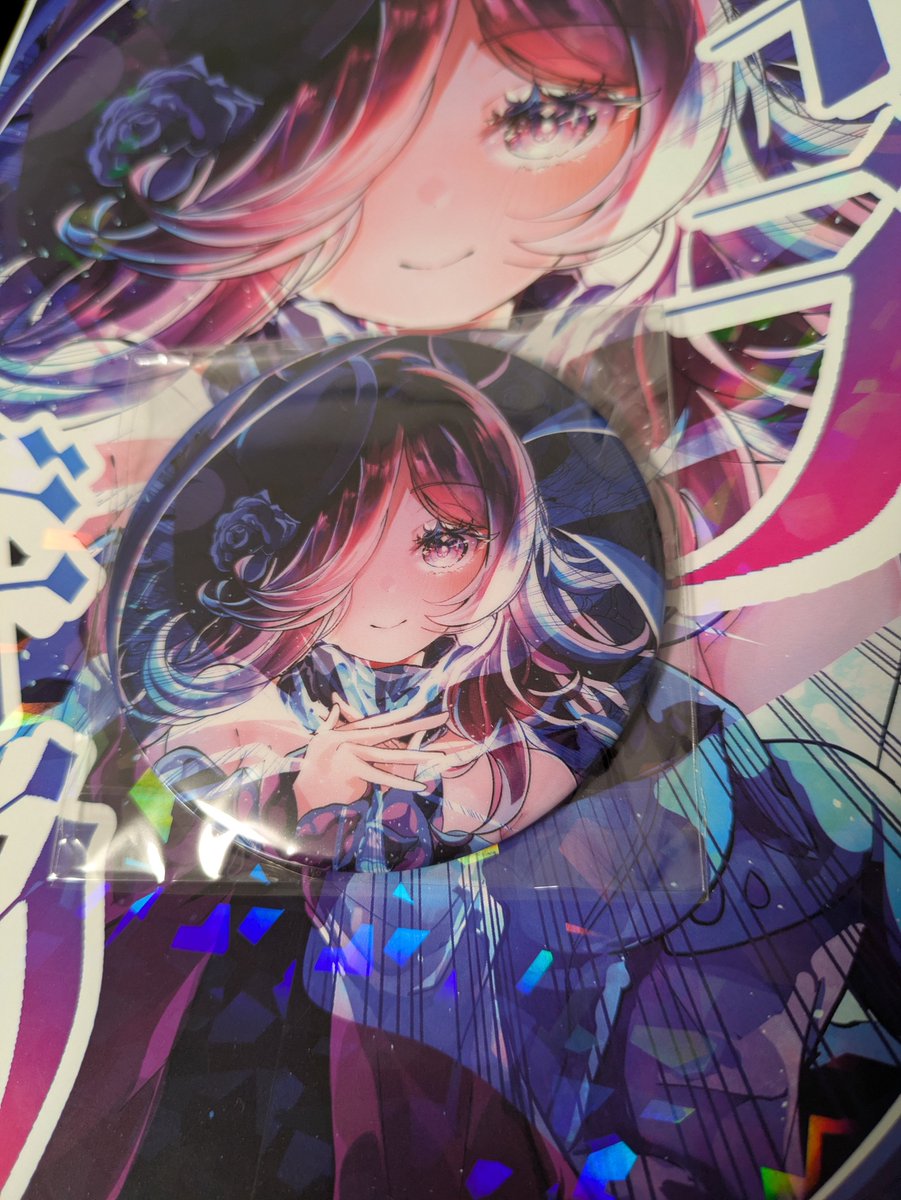 新刊セットを手に入れて頂いた方にお渡しする缶バッチも届いた！ ラブ