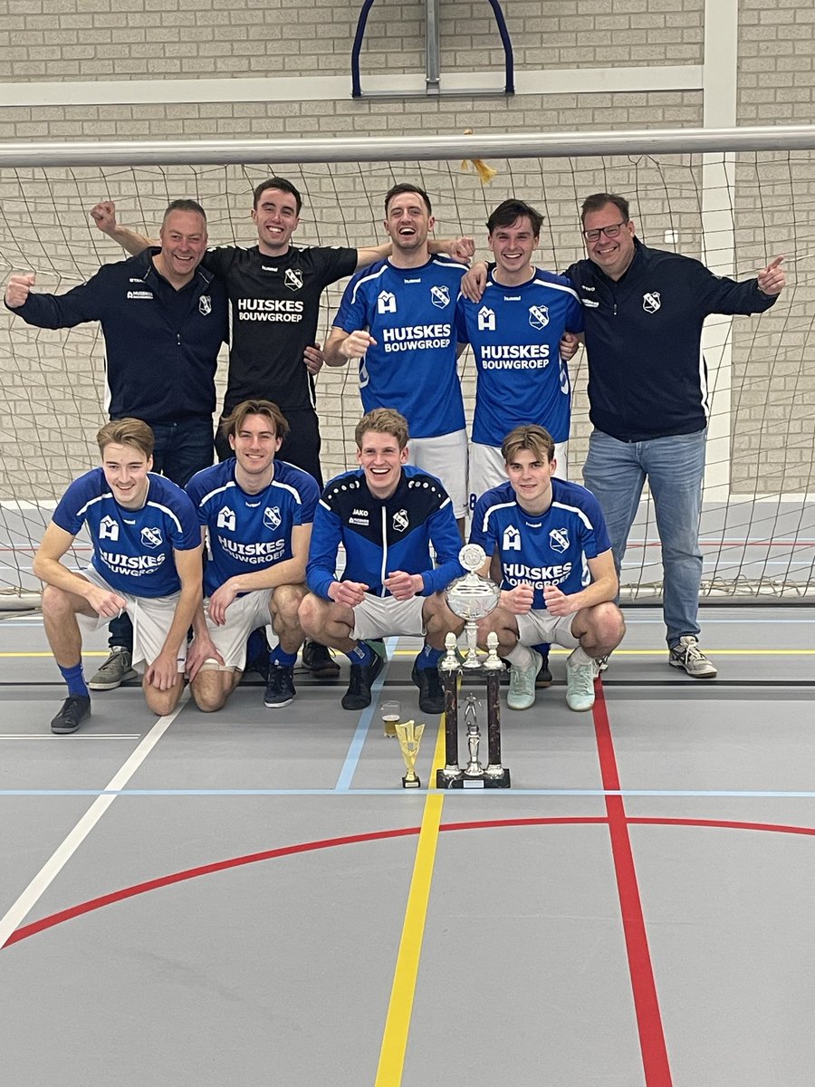 TVC ‘28 winnaar van het midwinter futsaltoernooi. <a href="/VCFleringen/">VC Fleringen</a> knap 2e en <a href="/SvVasse/">SV Vasse</a> 3e! <a href="/SvVasse/">SV Vasse</a> en <a href="/vlaskoel/">Zwembad de Vlaskoel</a> bedankt wederom voor de prima organisatie!