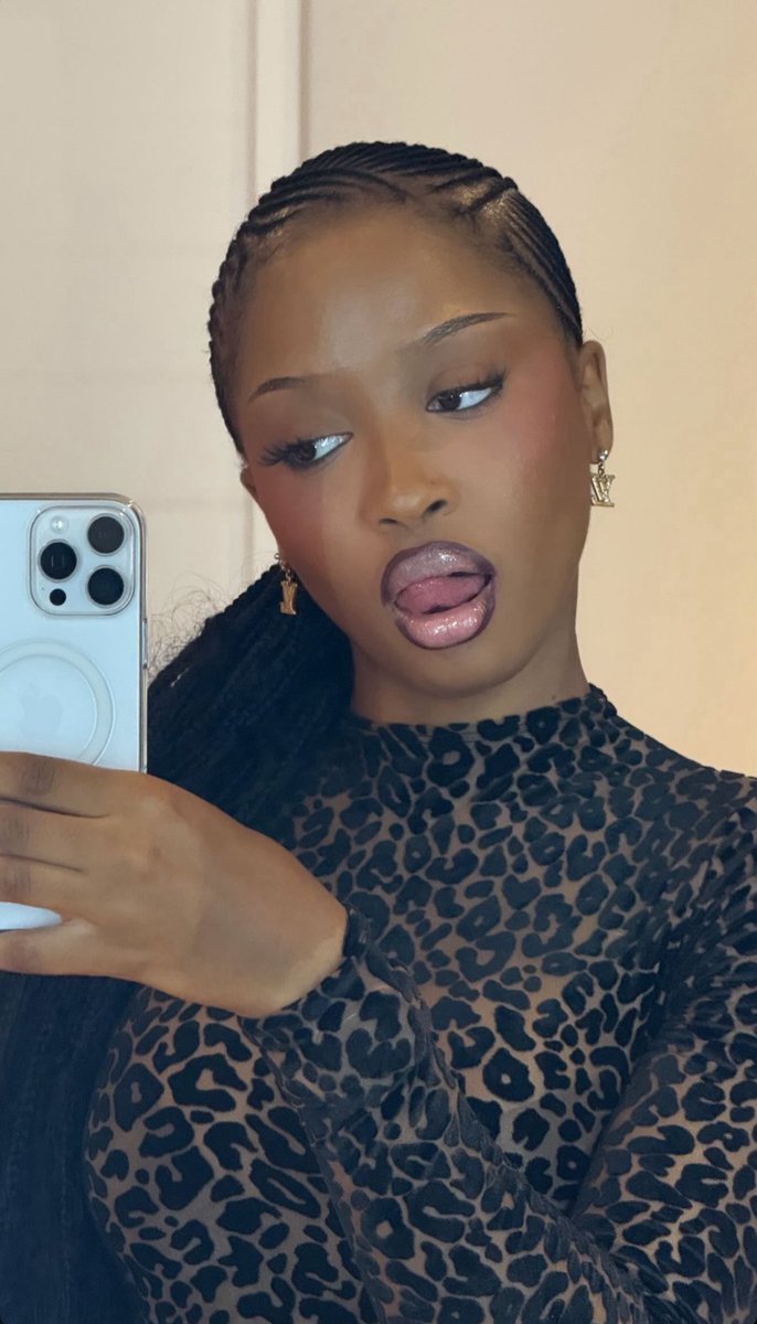 unclewaffffles's tweet image. 