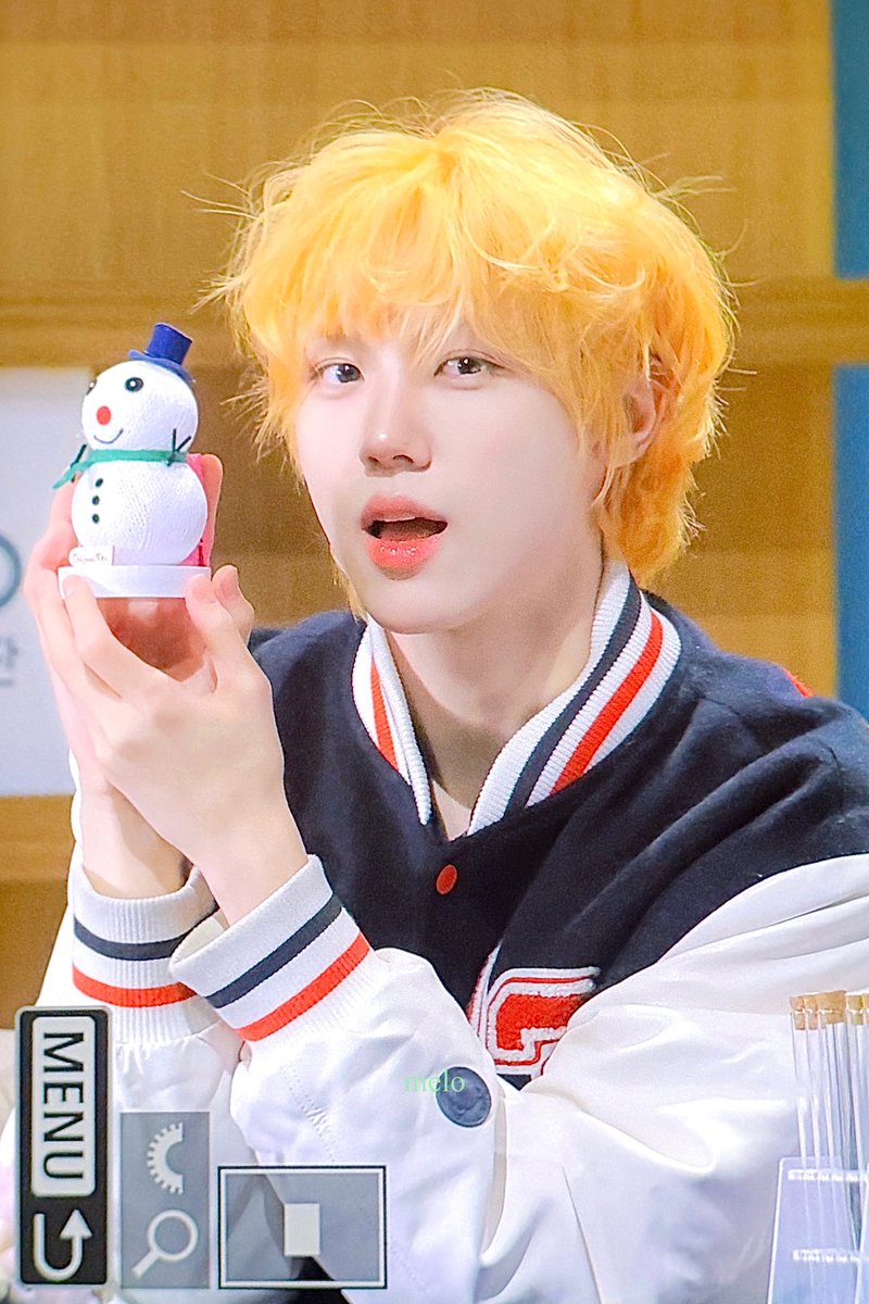 melo8o1's tweet photo. 251227
💛🪽

#크래비티 #CRAVITY 
#성민 #SEONGMIN https://t.co/hub3DpnEje