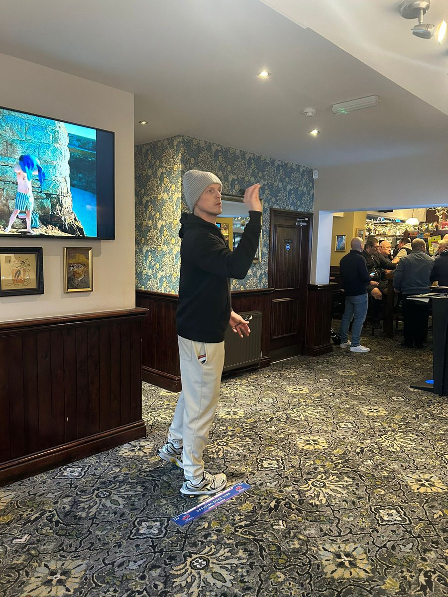 Good morning gamers and film fans! What are your plans today? Throwing a few arrows at the pub for me! 🎯