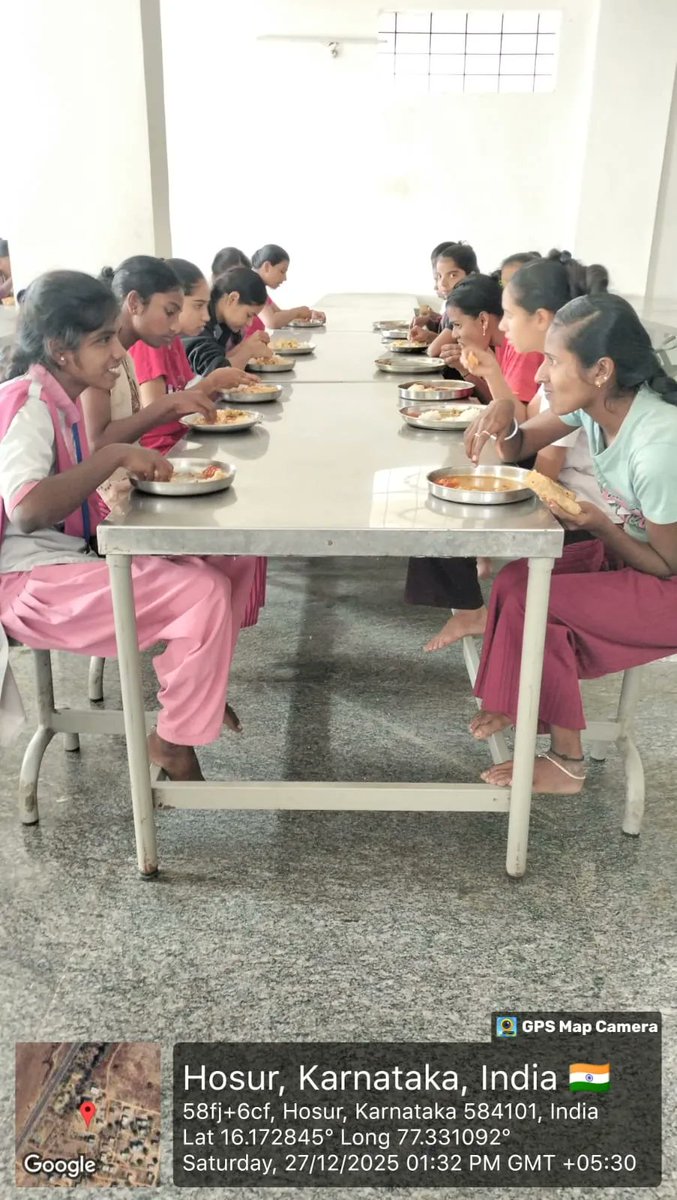 GGCHRaichur's tweet photo. Good afternoon Sir/Madam today's Lunch. #SocialAudit_SWDMeals #SocialWelfare_Karnataka https://t.co/pOvbu3rM5e