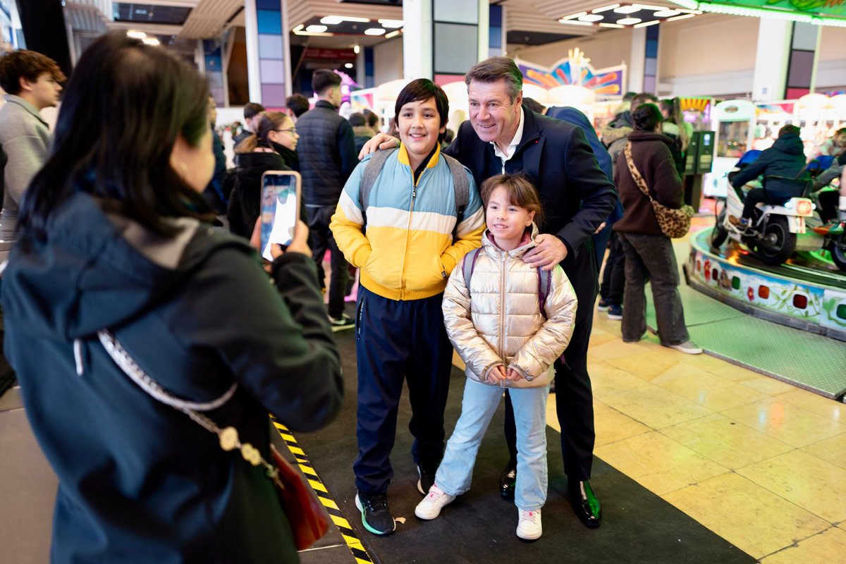 Christian Estrosi tweet media