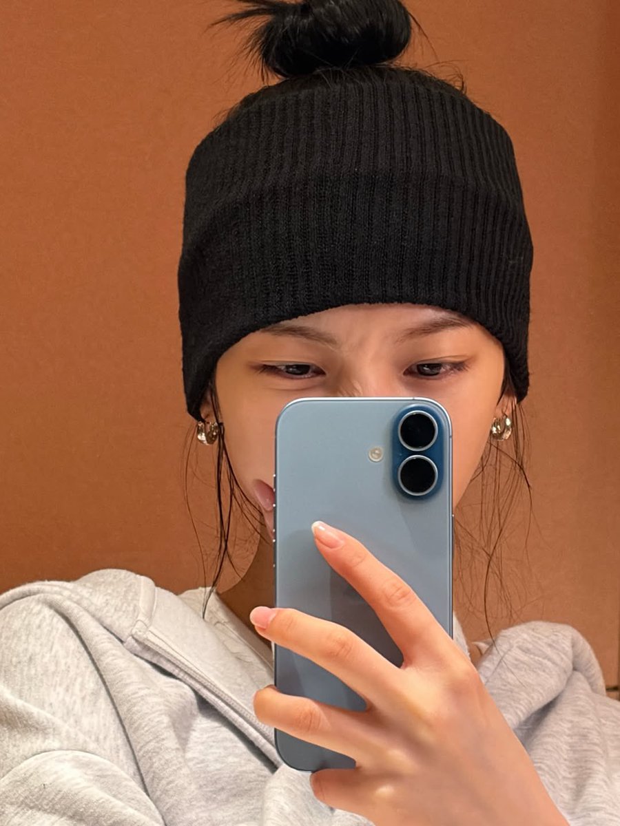 Mirror-Selfie's <🪞📷>