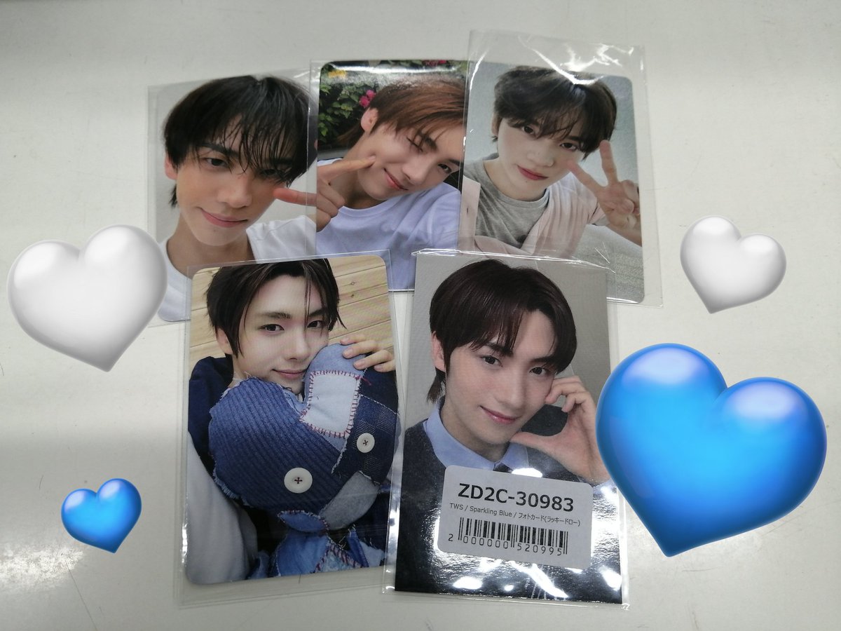 入荷情報】 #TWS 各アルバム M2U、ユニバ ラキドロ 会場、ショーケース