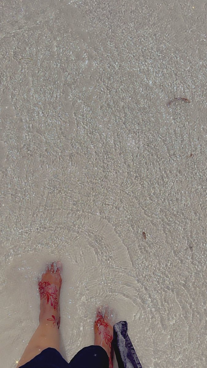 warsan003's tweet image. My last day in Xamar, enjoying Liido one more time. This city has my heart until next time, I can’t wait to come back.

#Xamar #mycity