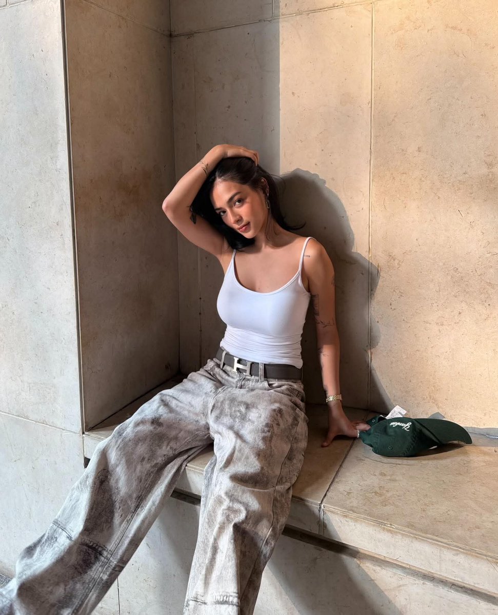 MyGhie_07's tweet image. 👀