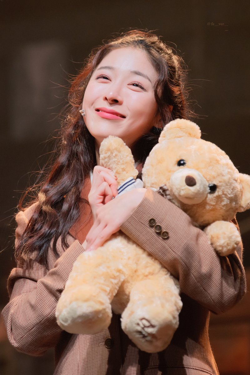 251226 존 도우 그래이공 포토타임
앤 미첼 #정우연