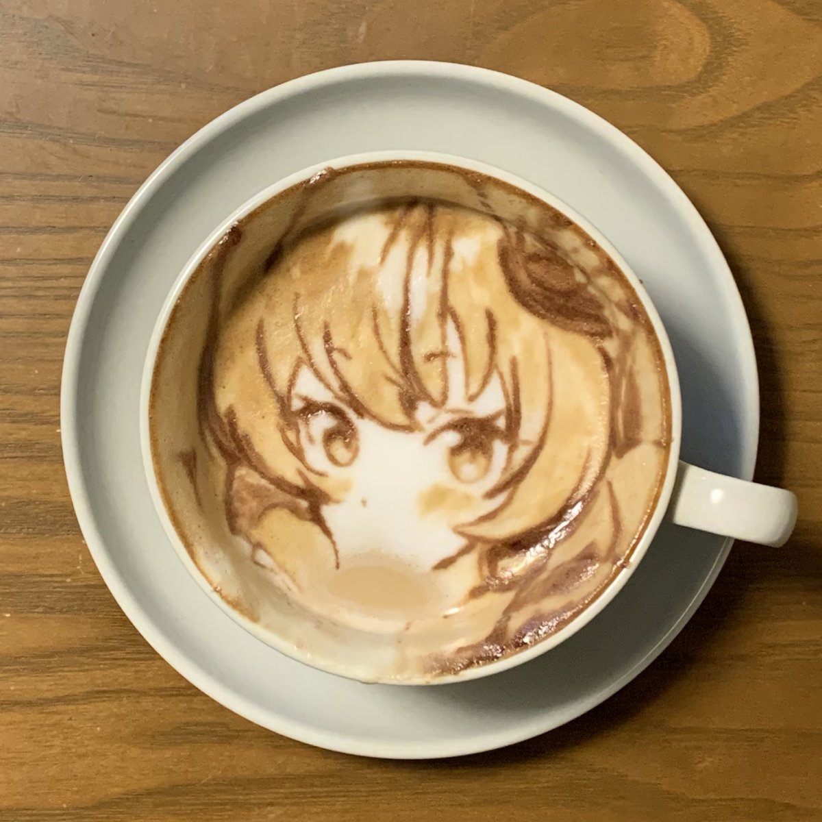 ラテ様用　発送方法修正のため再投稿 赤司ジュンコ（飲みかけ〜最後まで） 。 なぜか4桁いいねまで行った