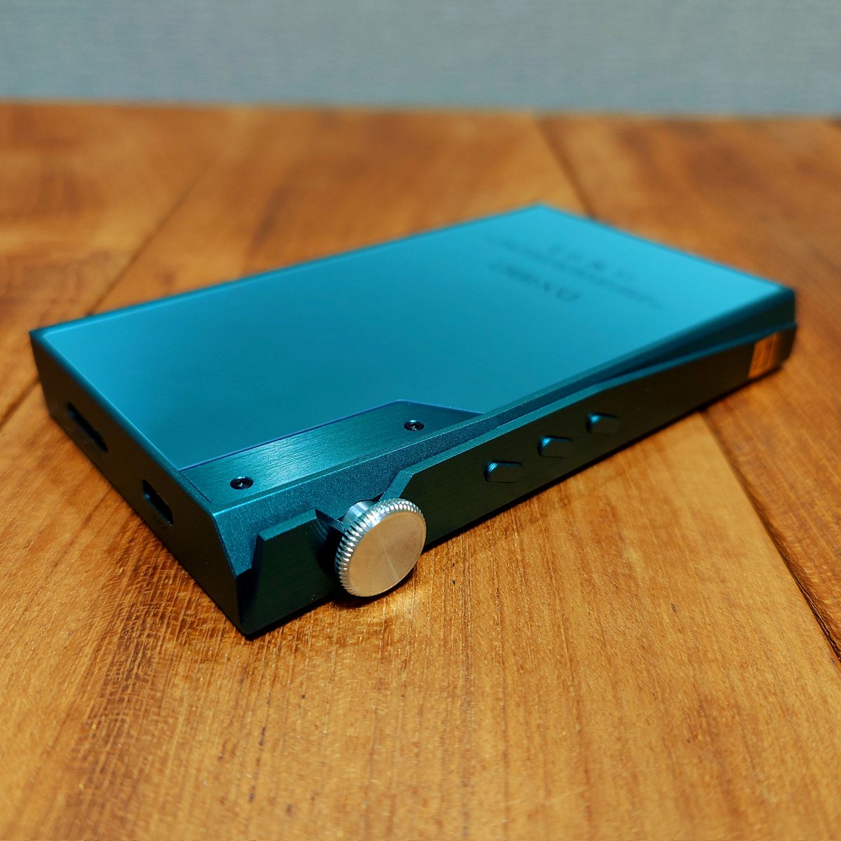 _kobatch_'s tweet photo. 【 DX180 】iBasso Audio✨欲しかった緑色のDAP💕スペックがお値段以上すぎるやつ🙇初めての『Cirrus Logic』のDAC✨楽しみである🎵上手く撮影できてないけど実機めちゃめちゃ綺麗な色です💕 https://t.co/OWJcyU3UTB