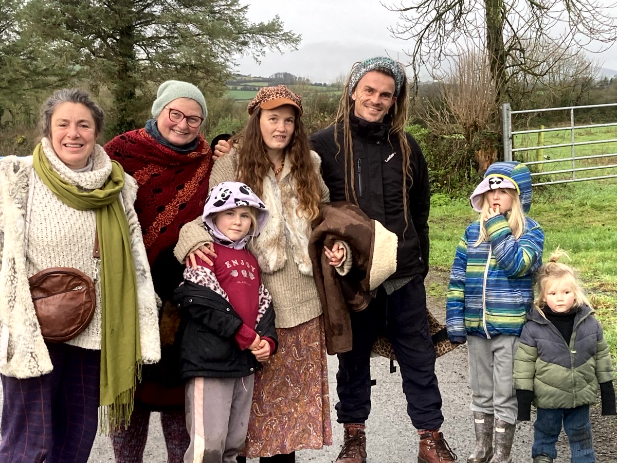 LingaunValley's tweet photo. Morning: A great crowd gathered to witness the solstice sunrise, sunset  &amp; share a moment of deep silence @ the 5,000‑year‑old site. Thoughtful words, walks, warm hospitality added to the sense of connection. A céad míle fáilte went to all who helped make the day. All on Facebook https://t.co/Nv7Av8uaBM