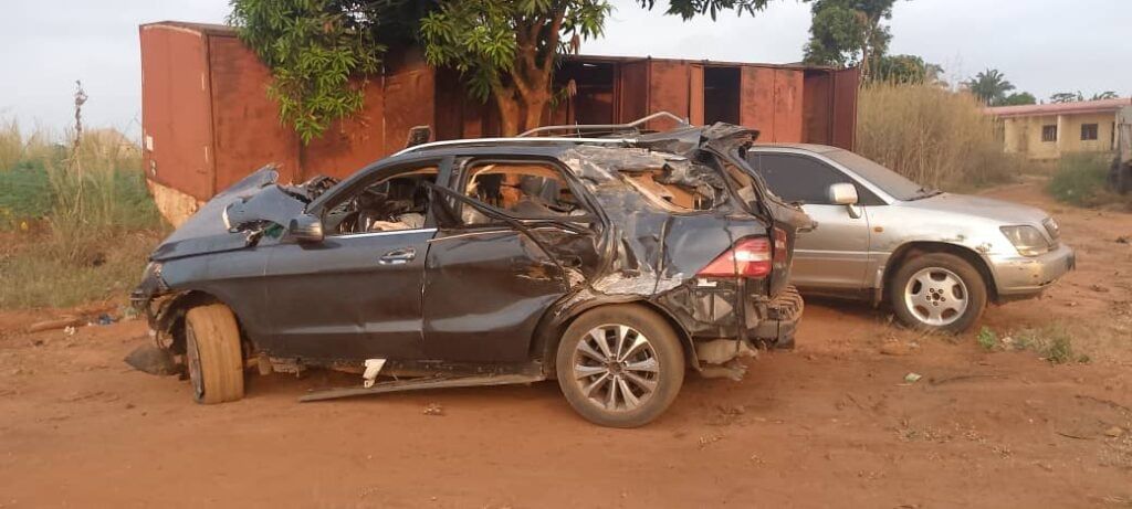 MobilePunch's tweet photo. 𝗢𝗻𝗲 𝗱𝗶𝗲𝘀 𝗶𝗻 𝗔𝗻𝗮𝗺𝗯𝗿𝗮 𝗿𝗼𝗮𝗱 𝗰𝗿𝗮𝘀𝗵

𝗥𝗲𝗮𝗱 𝗠𝗼𝗿𝗲: https://t.co/1iNN0D1FfY https://t.co/K1LJyWSSaK