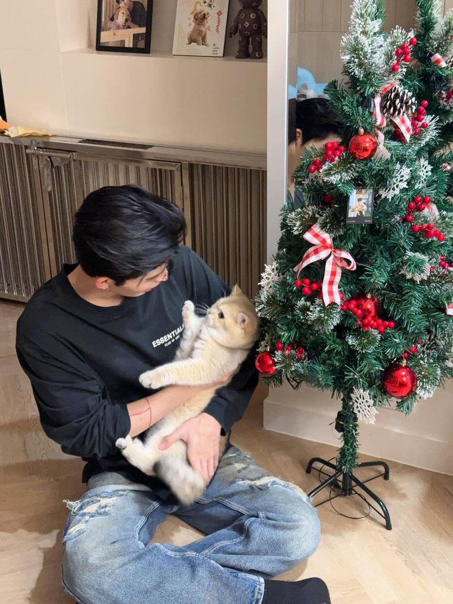 ppnarapvit's tweet image. Can’t take my eyes off sora. She somehow reminds me of someone