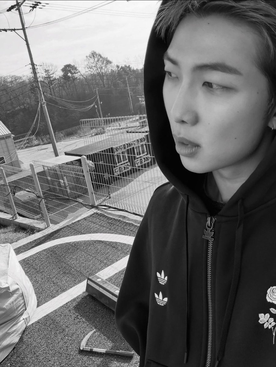 heatherhellrasr's tweet image. Namjoon in Willy Chavarria again