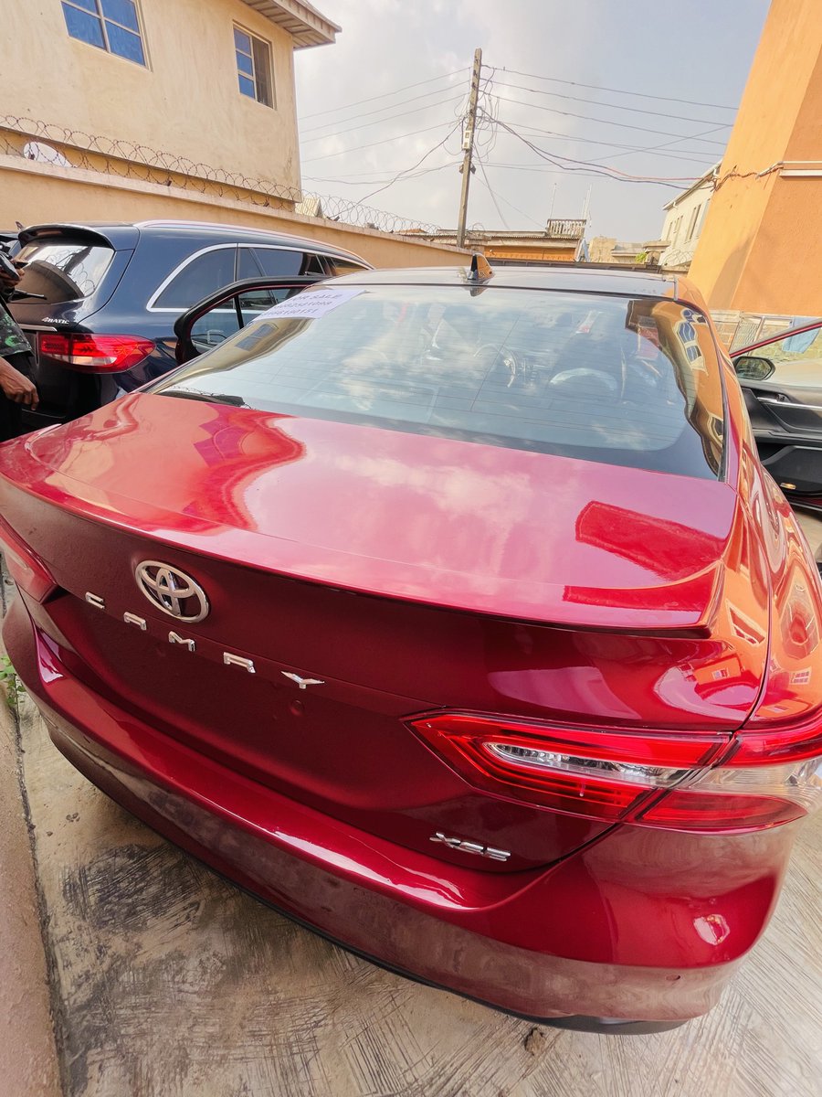 PNFx001's tweet image. 🔥Foreign Used Toyota Camry XSE🔥.  (Ruby Red Pearl | 2018 | Full Option)
Luxury redefined! 🚘✨
Metallic Red❤️|Panoramic roof🌤 | 360° camera 🎥 | First body 💎 | Untampered &amp;amp; spotless!
Based in Lagos 🇳🇬,  nationwide delivery🌍
💰 Price: ₦35,000,000 (≈ $24,200 USD)