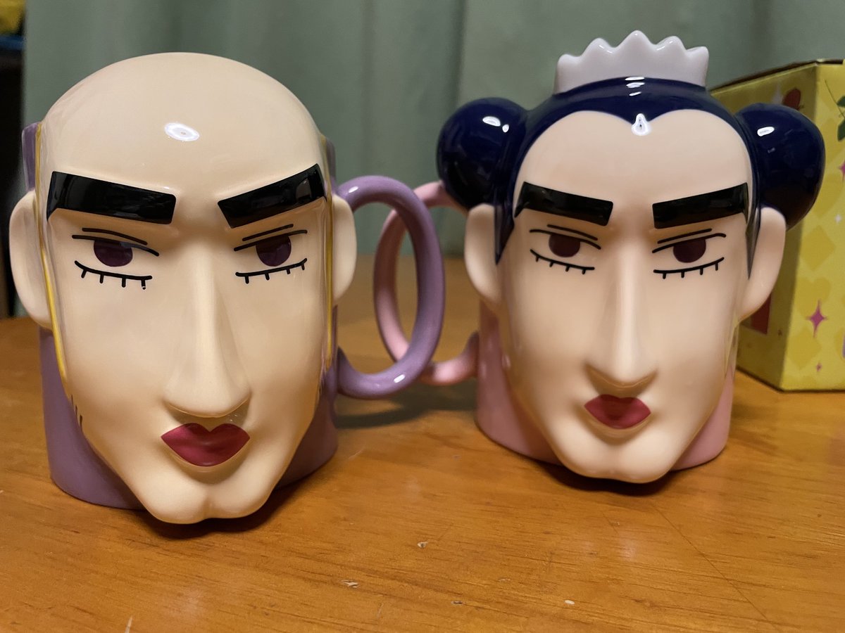 LLGlife's tweet image. 箱のイメ画より本人（？）達の方が顔がいい