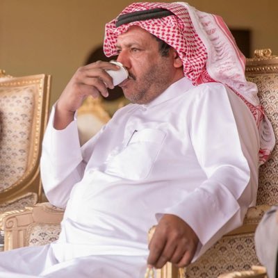 مافي مالك للون الصفر بالمهرجان ما وقف مع #زعل_الديحاني ارخصو له البل وكلها حطوها تحت مواطيه وبالنهاية انسحاب يقهر ويغبن والله .

يا زعل إذا منت قد مصامخ الروس ابعد الله يزاك خير ، #ابن_دغيثر ساقهم وساق ملايينهم وخذا الاول عليهم وعلى ملايينهم .

#مهرجان_الملك_عبدالعزيز_للإبل10