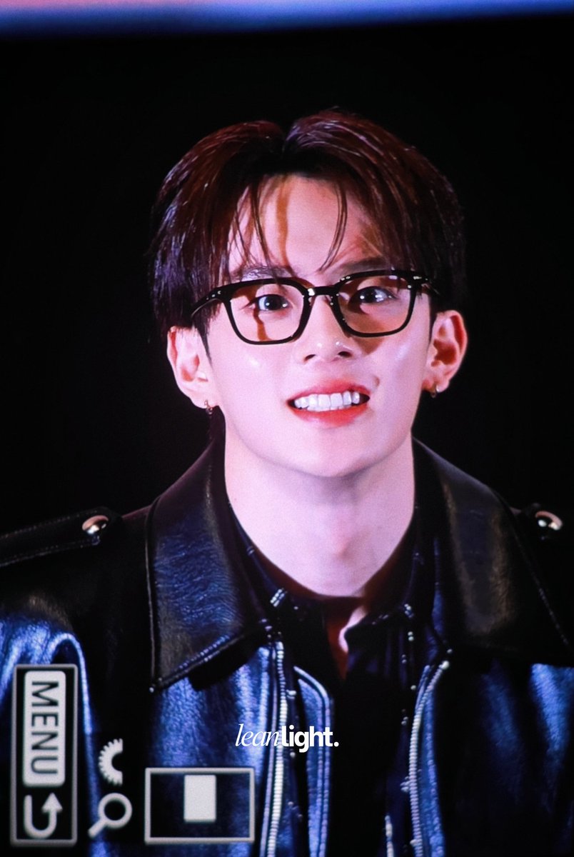 _leanlight_'s tweet image. 251227 팬미팅 pre
2부왜이렇게펭귄같지
#강민 #유강민 #KANGMIN