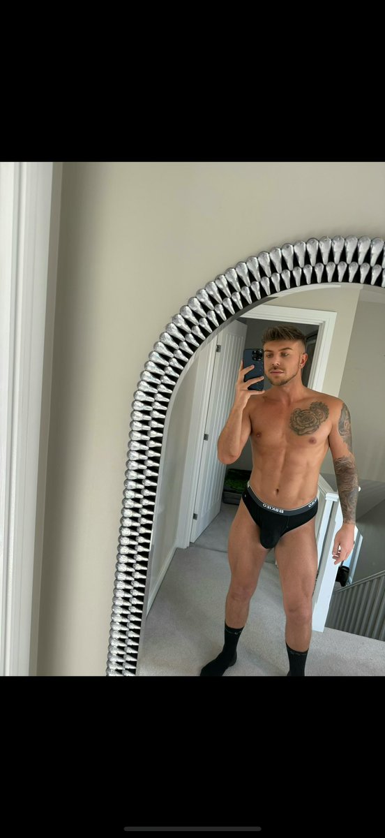 Jake_J12's tweet image. 👅