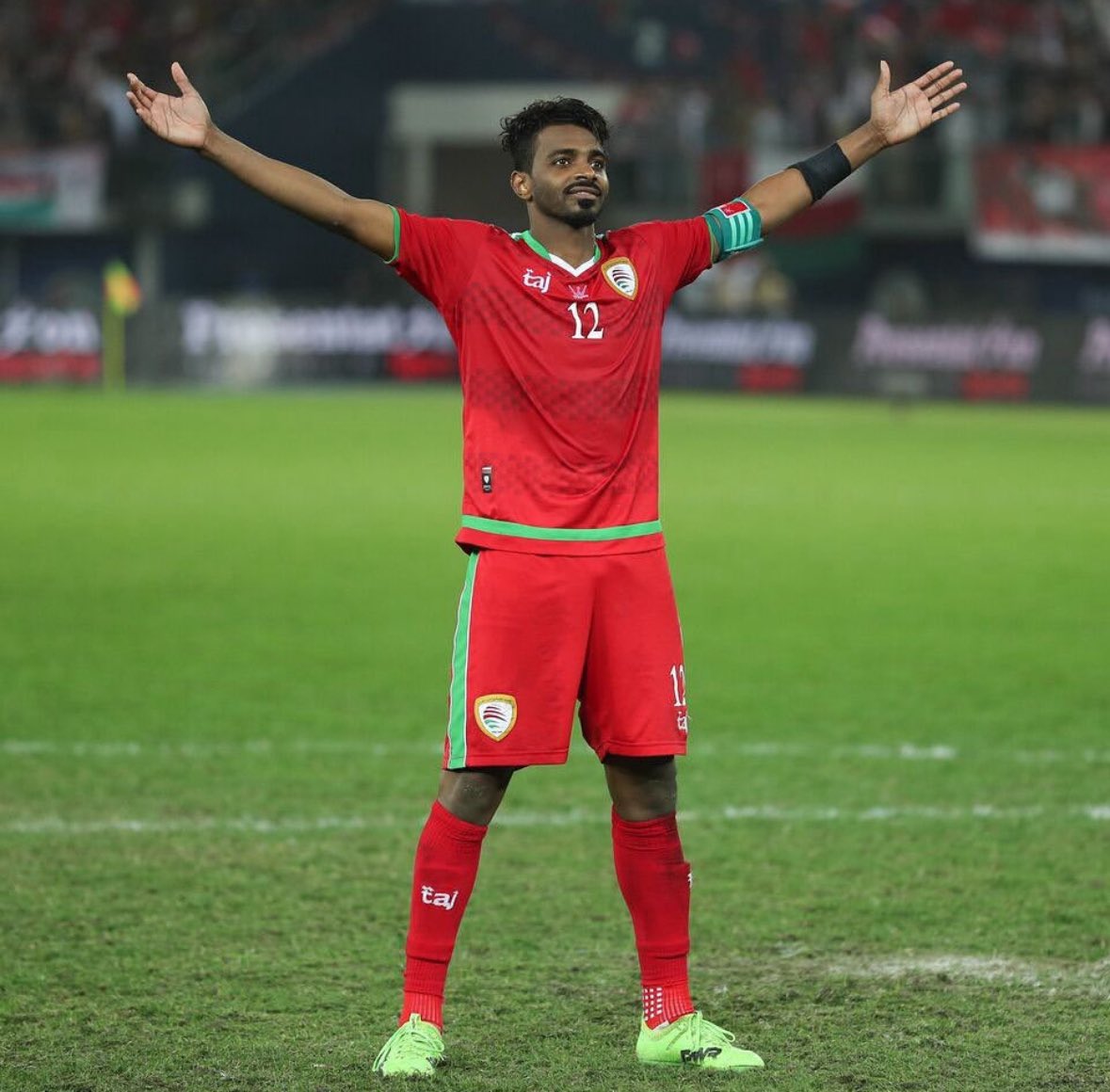 AAlbraida's tweet image. الاتحاد الدولي FIFA يعتمد إضافة 10 مباريات دولية في رصيد الاسطورة العمانية أحمد مبارك كانو ليصبح بـ(193) مباراة دولية مع الأحمر العماني 
.
.
• أكثر من لعب في تاريخ الكرة العمانية
• سادس أكثر من لعب في تاريخ كرة القدم 
• ثالث أكثر من لعب في تاريخ قارة آسيا 
• ثاني أكثر من لعب…