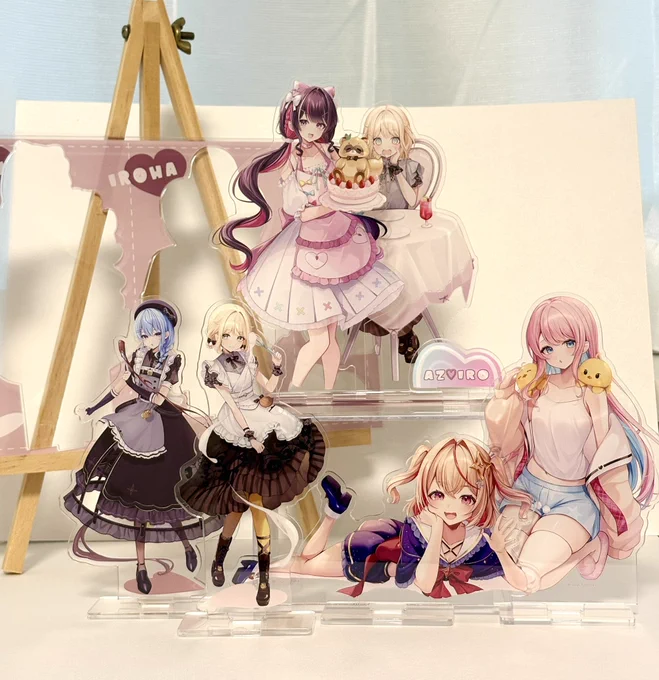 【#C107 頒布物情報】 「バレンタインいろは新衣装」 「バレンタインすいちゃん」 「ひなぴよちゃん」 「朱音るらちゃん」 アクリルスタンド各種です!