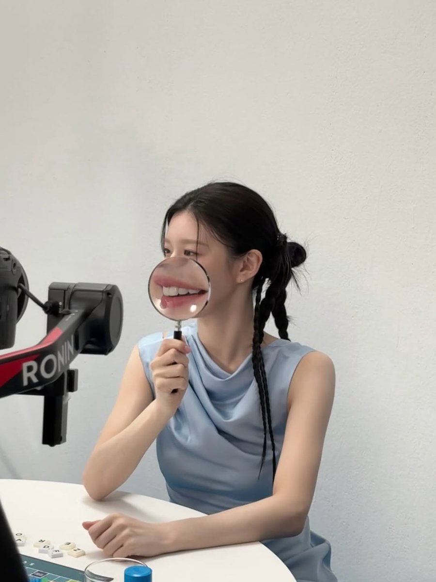 gyjfilms's tweet image. i love her silly goofy ass