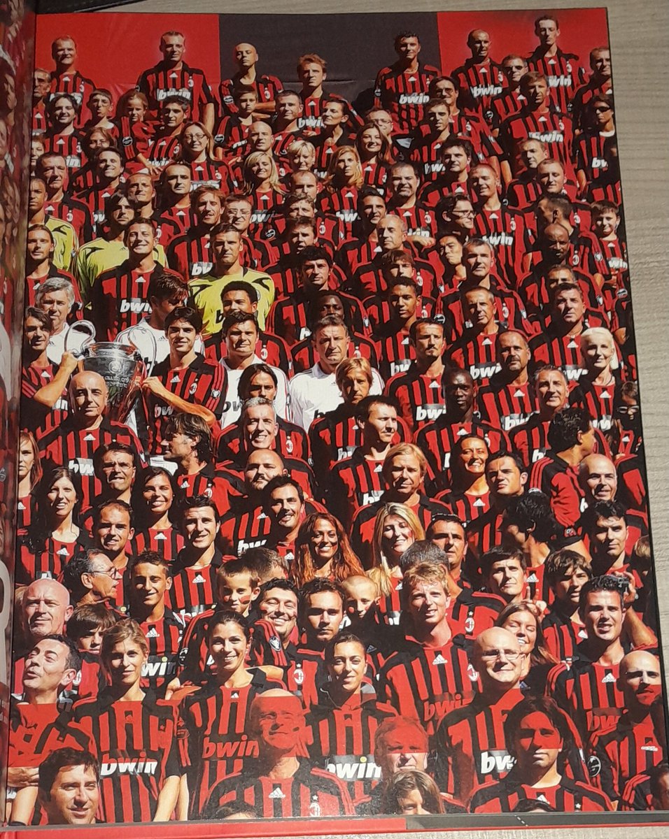 DVACMILAN's tweet photo. "Eravamo il nostro eterno, il nostro pane quotidiano..." https://t.co/R8VZX8ruDy