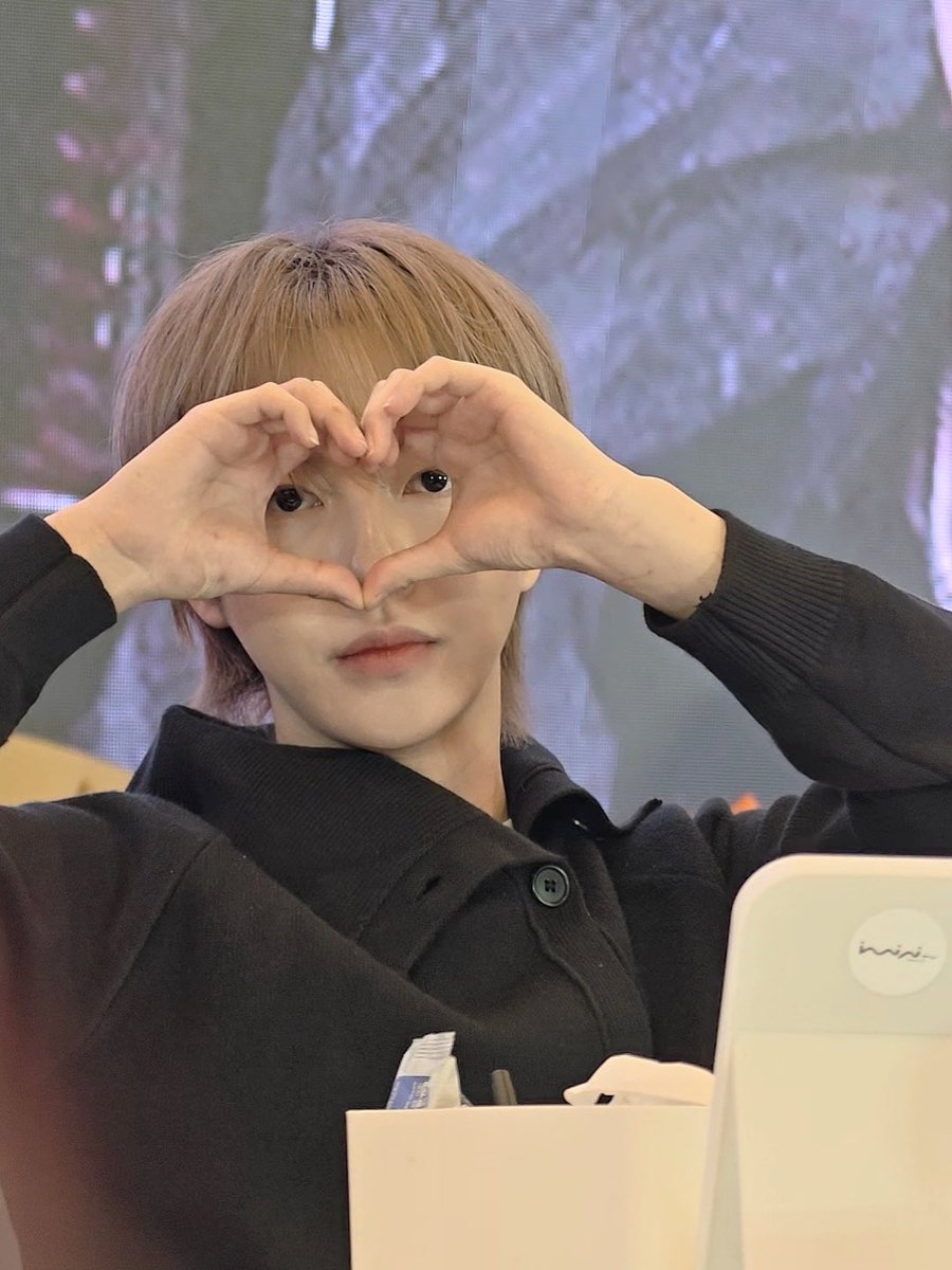 apieceofhrj__'s tweet image. คือ รุปนิอินจุนน่ารักมากๆๆๆๆๆๆอะ