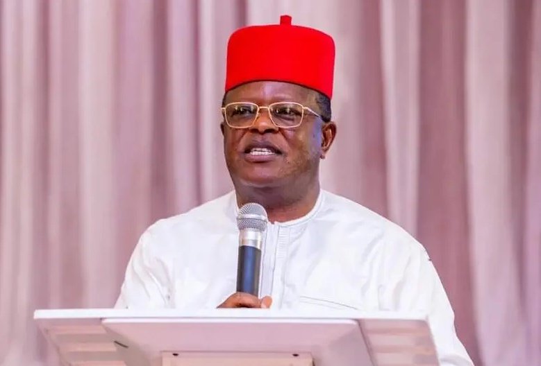 IgboHistoFacts's tweet photo. BREAKING: South East leaders tell Umahi to shut up: You have no mandate to speak for Igbo

Prominent Igbo leaders have reacted angrily to comments by the Minister of Works, David Umahi, who claimed that Bola Tinubu has addressed the marginalisation of Ndigbo through infrastructure development and political appointments.

The leaders dismissed the remarks, telling Umahi to “shut up”, insisting that he has no mandate to speak on behalf of the Igbo people.

Umahi made the comments while inspecting federal road projects in the South-East geopolitical zone, where he argued that feelings of marginalisation had eased due to increased federal investments in roads and other critical infrastructure.

His statements, however, sparked outrage among South-East stakeholders, who said the claims do not reflect the lived realities of the Igbo people.
