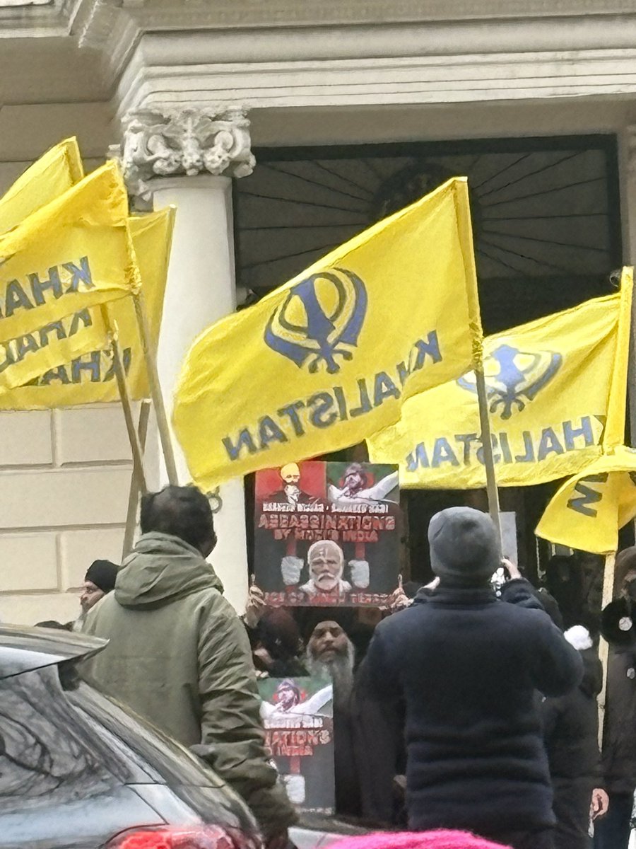Manu Khajuria tweet media