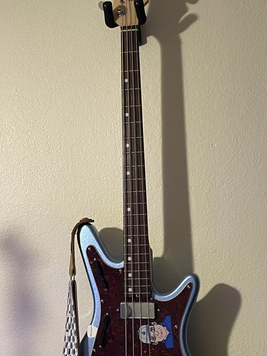 J_Alderete's tweet image. Happy @nordstrandaudio Caturday!  open.spotify.com/track/4Ngd4SN7…