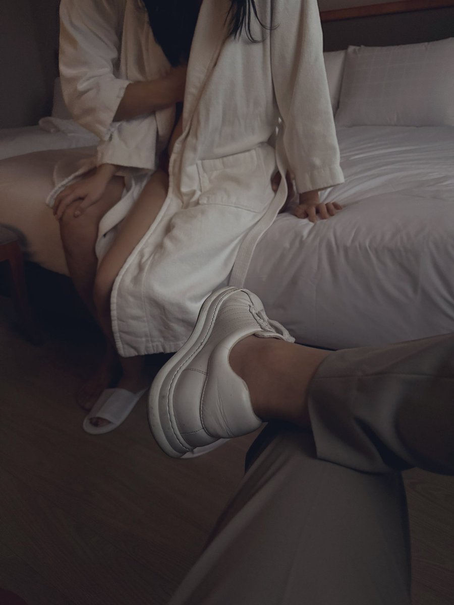 广州夫妻 tweet media