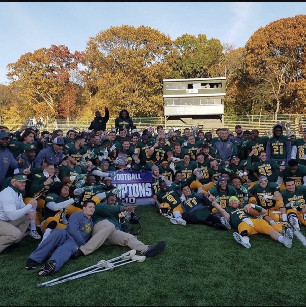 Tyler Collins tweet media