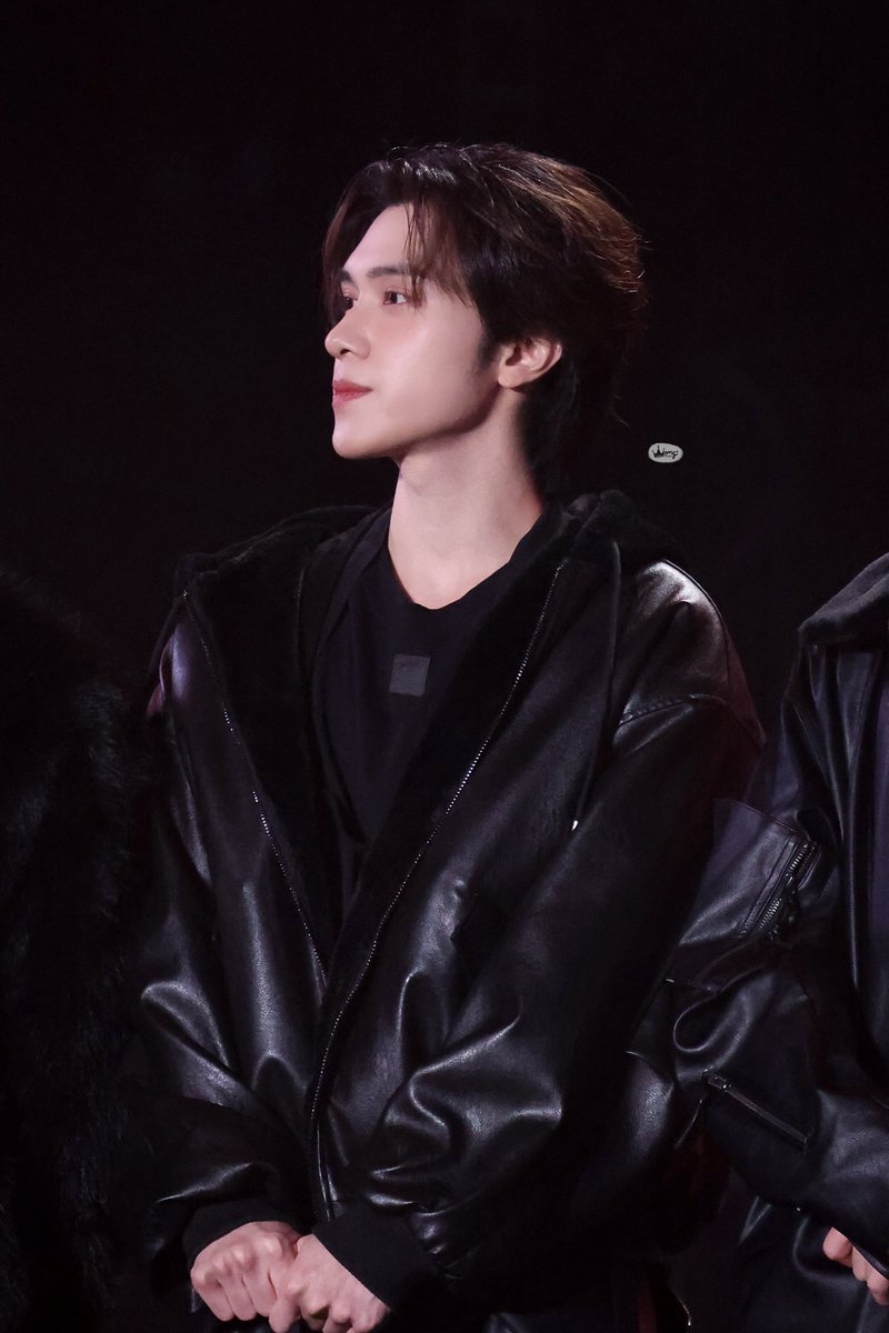 wong_benignboy's tweet photo. 2025.DEC.27
The voice power - special guest

Our cutie pie

#HENDERY #헨드리 #黄冠亨
#威神V #WayV #WeishenV https://t.co/BXl1EVBUpe