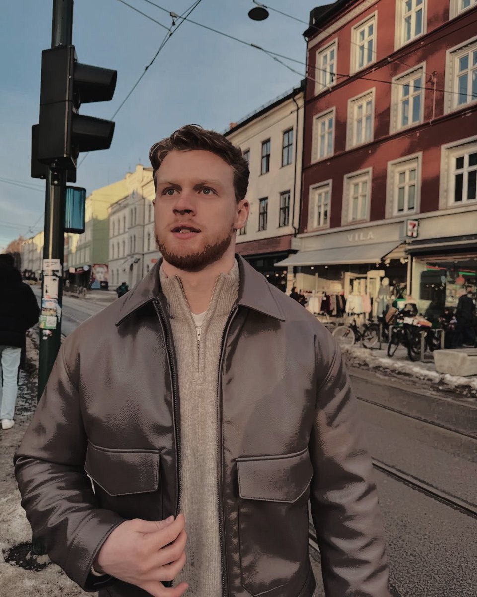 BLONDSWET's tweet image. ⠀
⠀