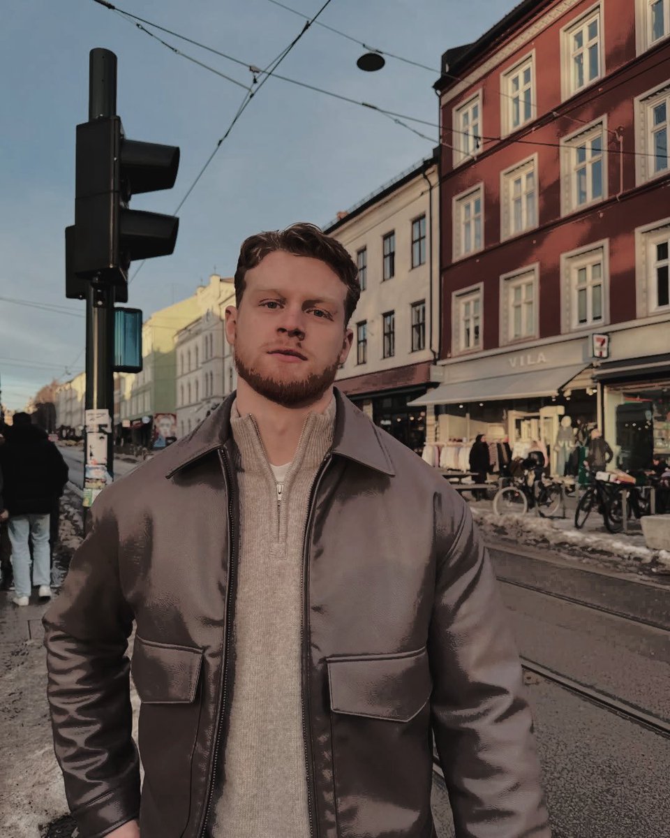 BLONDSWET's tweet image. ⠀
⠀