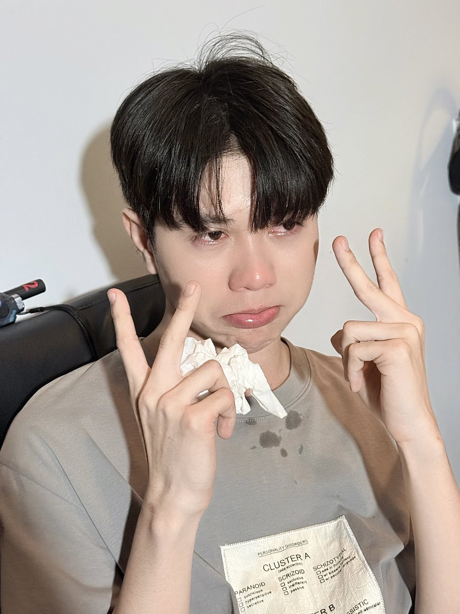 เห็นสภาพอ้ายแล้วแม่นบ่ ~ 

BESIDE THE SKY EP2

#FoureverYou2EP2