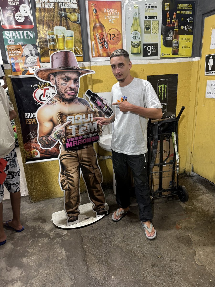 ebp019's tweet image. Muitos surdos achavam loucos, pessoas dançando ouvindo música

UBATUBA 29/12/2024

#saborenergetico
#mansaomaromba