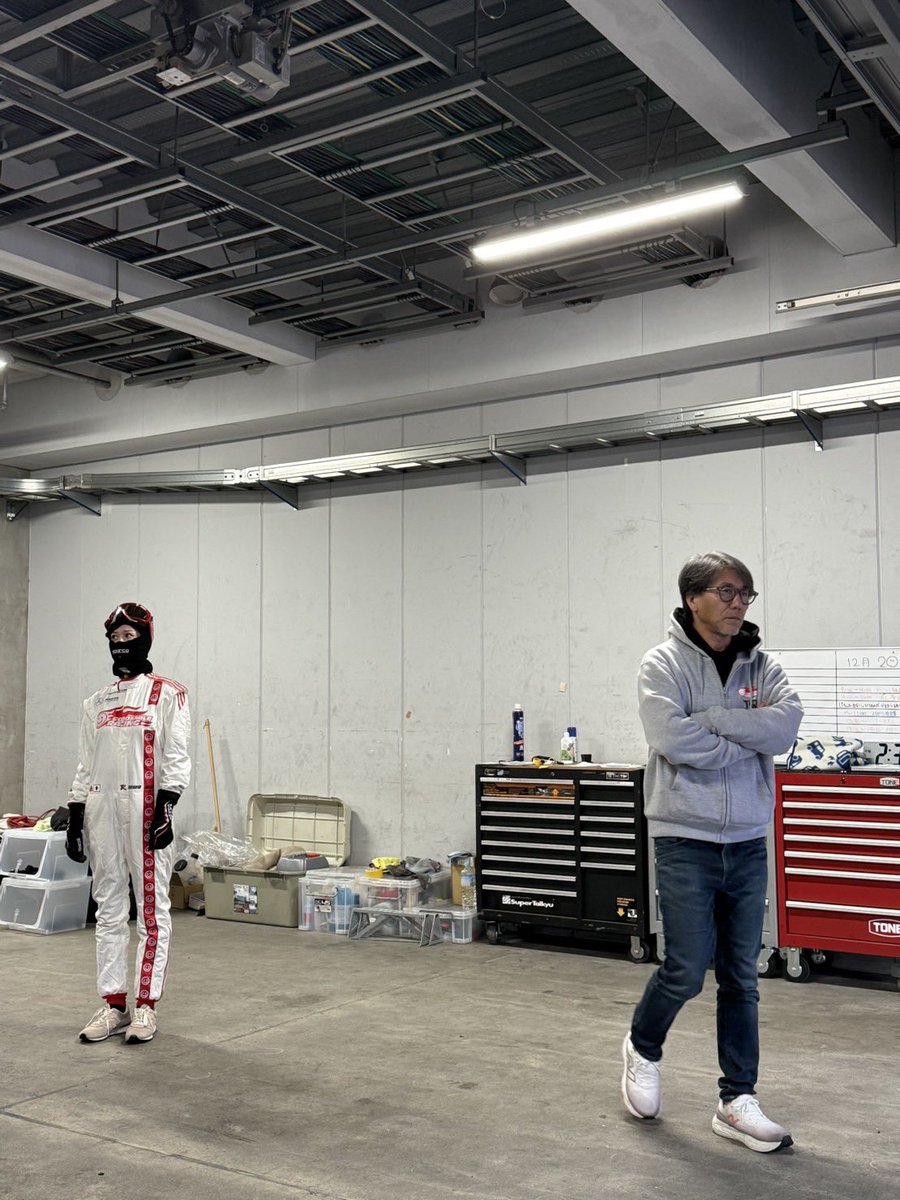 荒井 つかさ tweet media