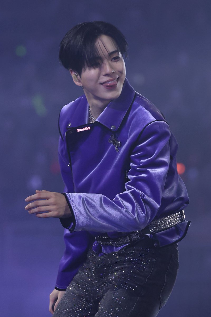 251225 가요대전

😝😝😝😝

#TREASURE  #트레저 
#윤재혁 #JAEHYUK #ジェヒョク