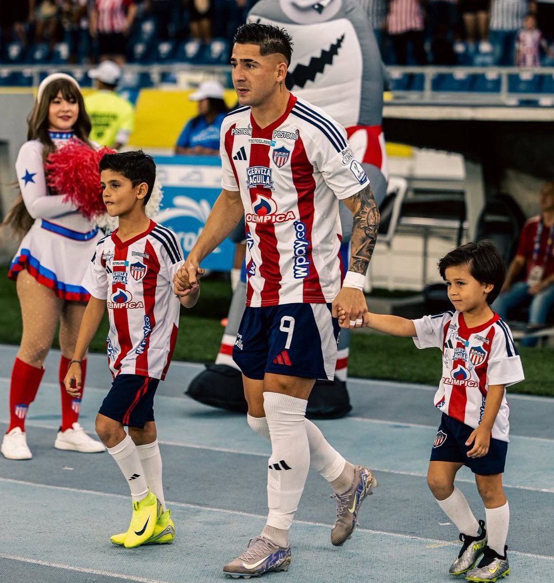 JOSÉ HUGO ILLERA tweet media