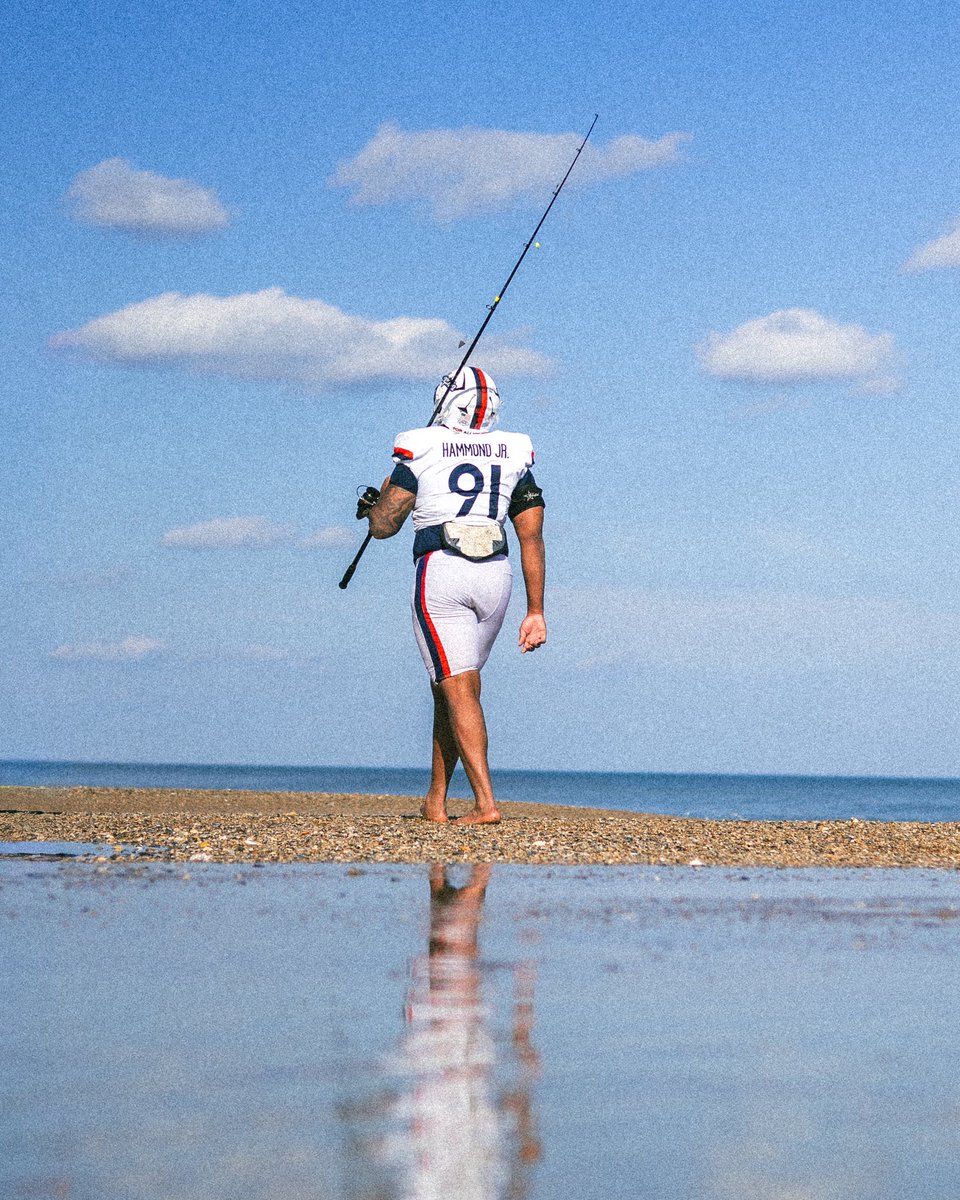 No Context Uniform Reveals tweet media