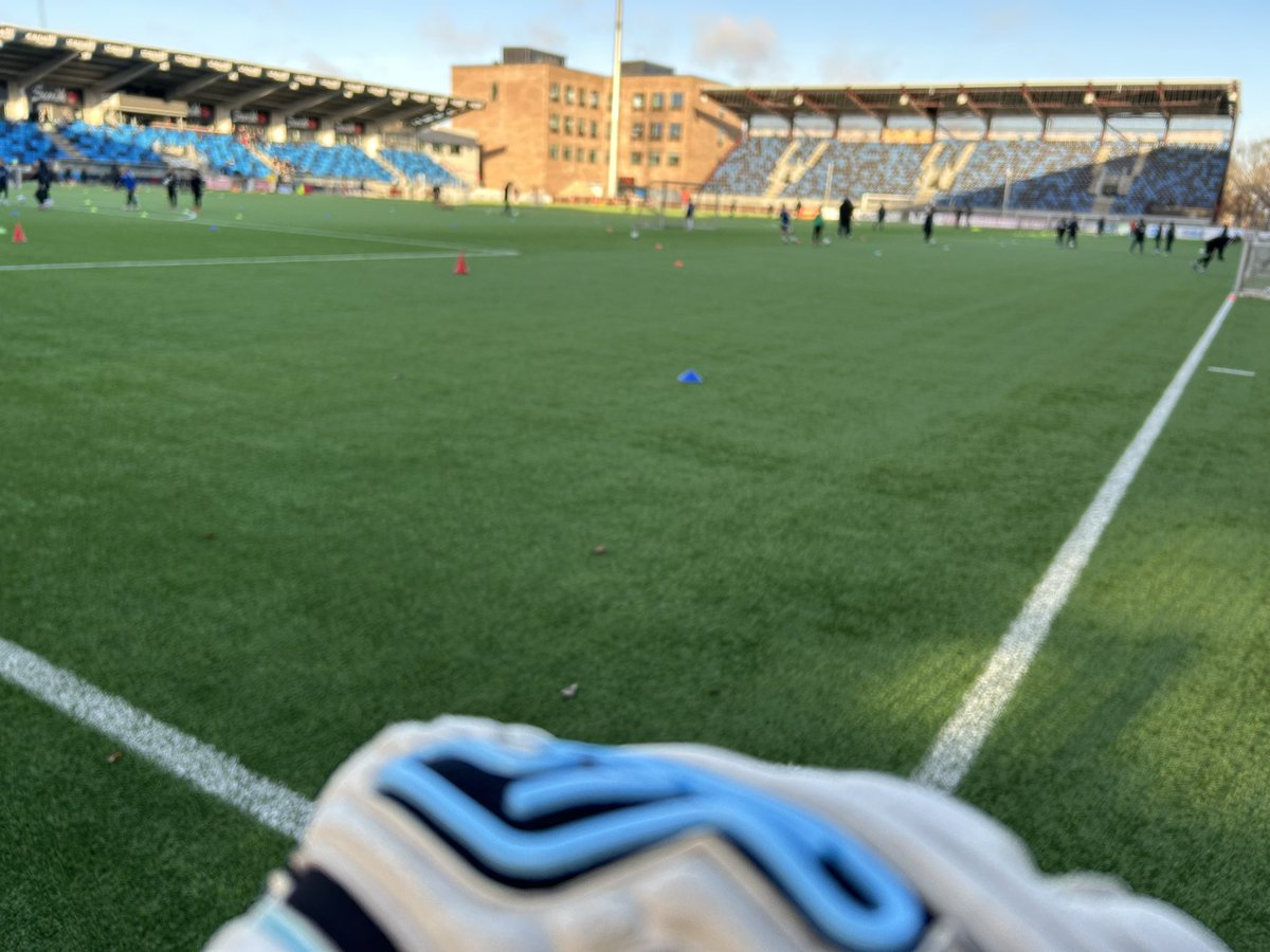 Great start in #denmark 🧤keepers worked well