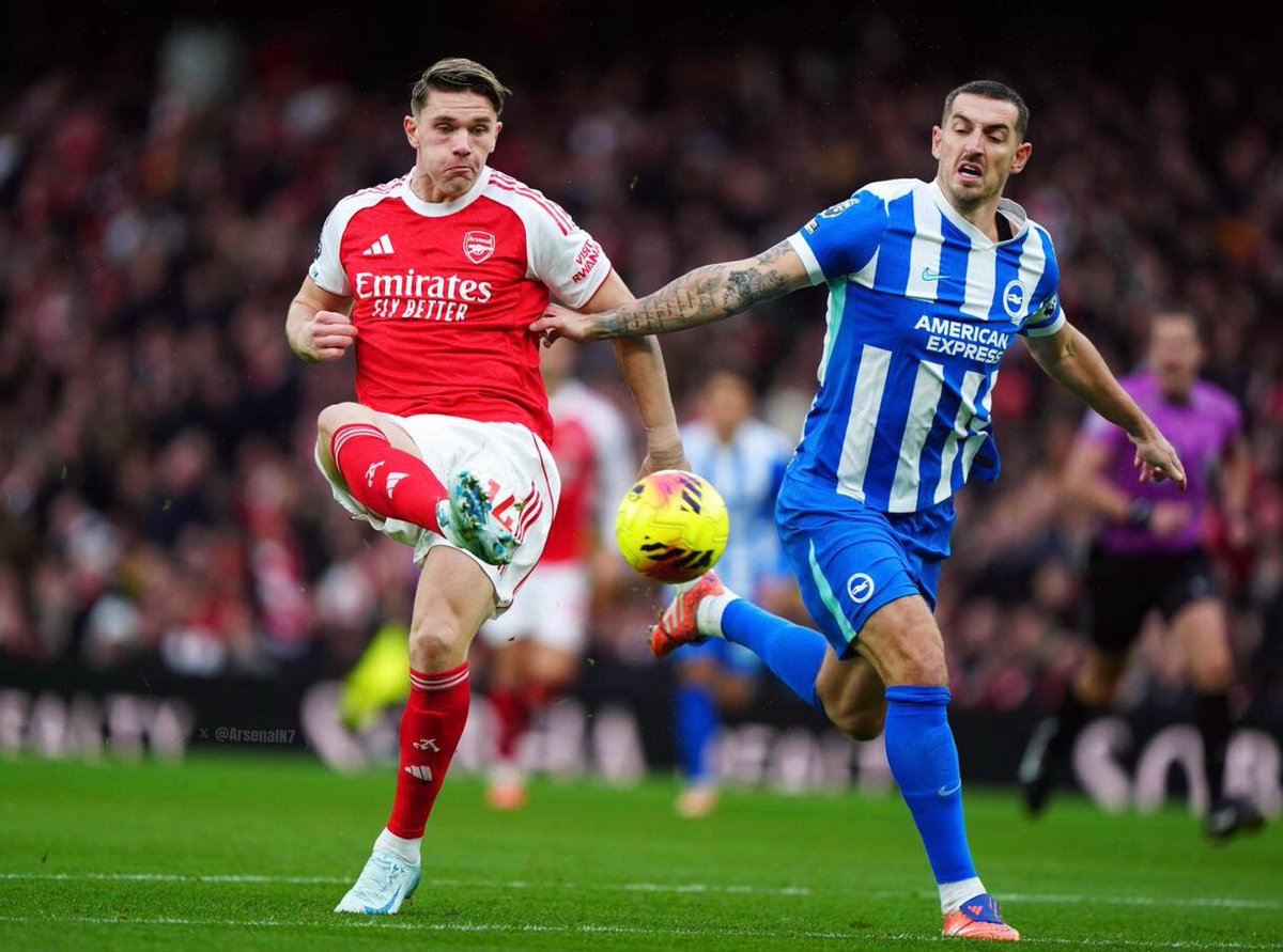 ArsenalN7's tweet image. Thoughts on Viktor Gyökeres so far today? 🇸🇪