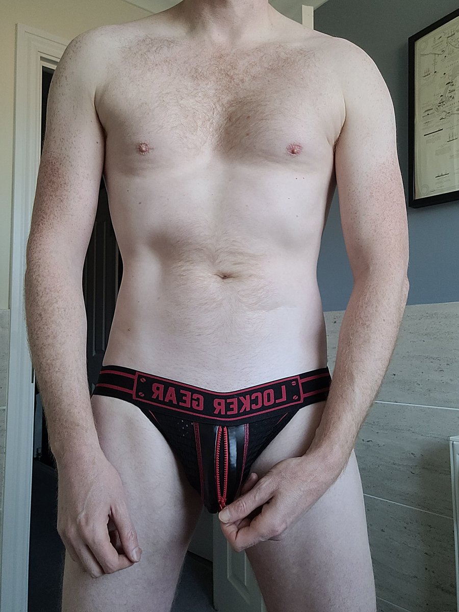 Locker gear jock, nice zipper for easy access 😉