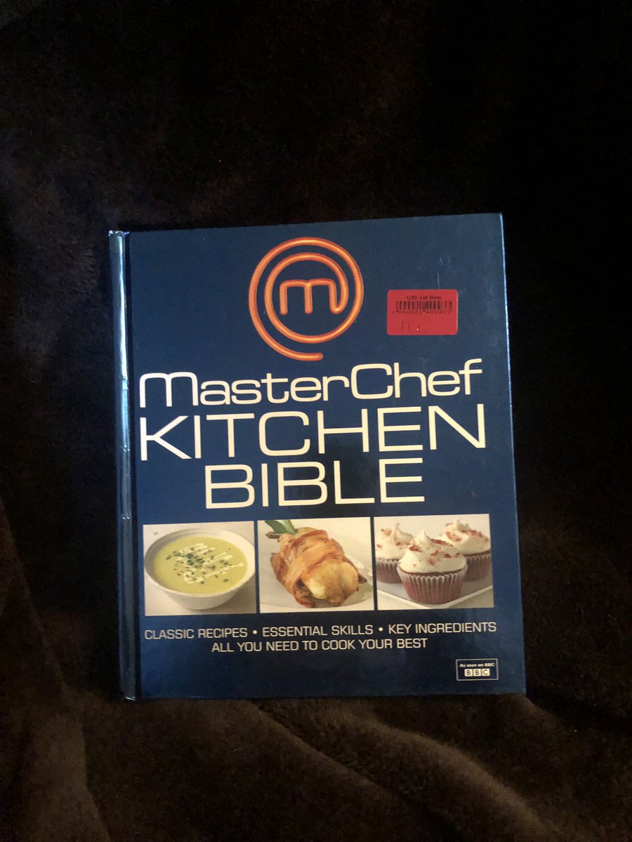 TubbyBats's tweet photo. The #charityshop #haul from today. First the books: #cookery in hope I may improve and #DesignandTechnology #DT for school. It’s also something I wouldn’t mind taking myself. It’s very interesting. https://t.co/1Redq6SfNO