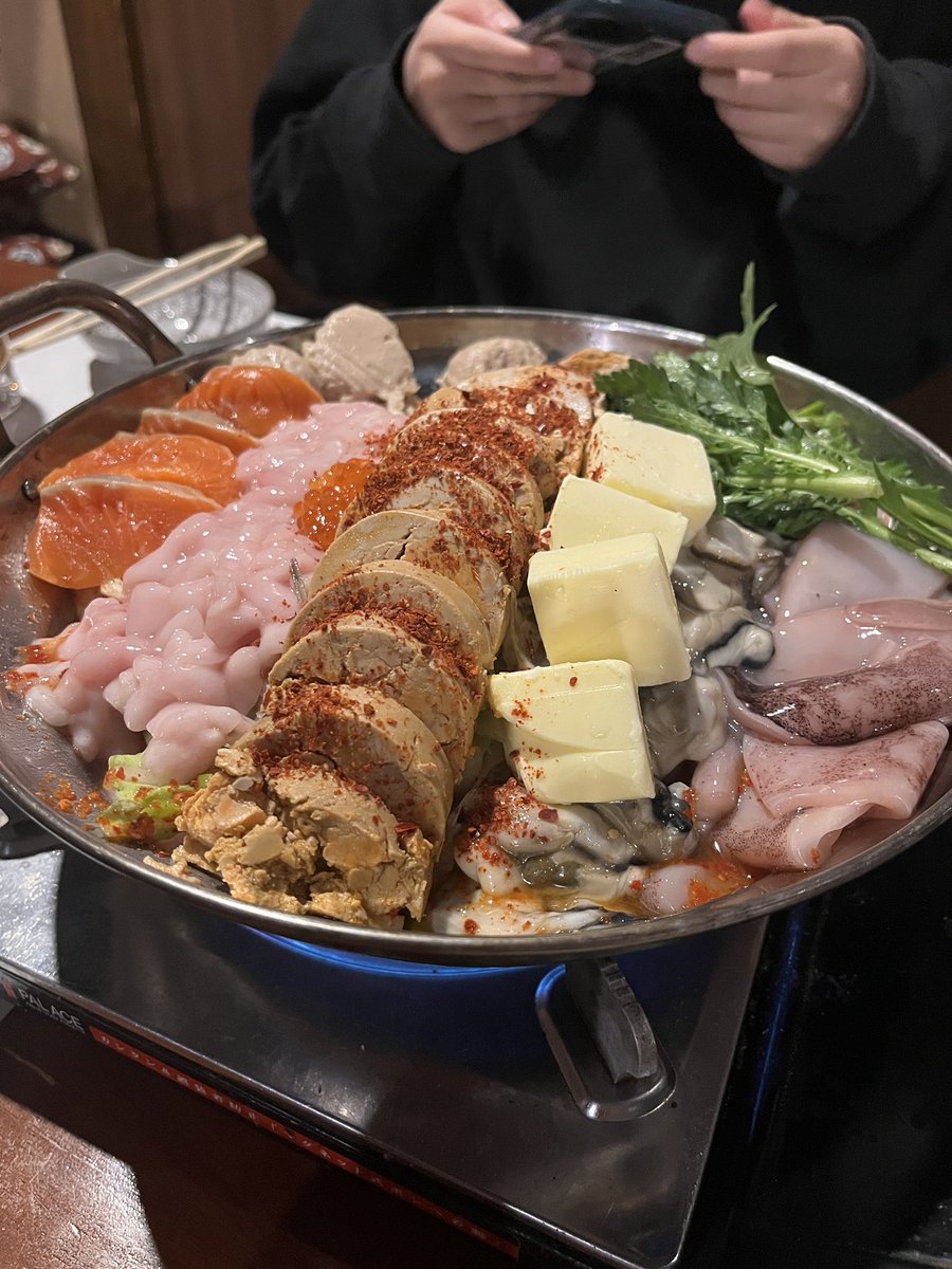 ra_is_almost's tweet photo. 罪の味がした https://t.co/34zhDa9LRt