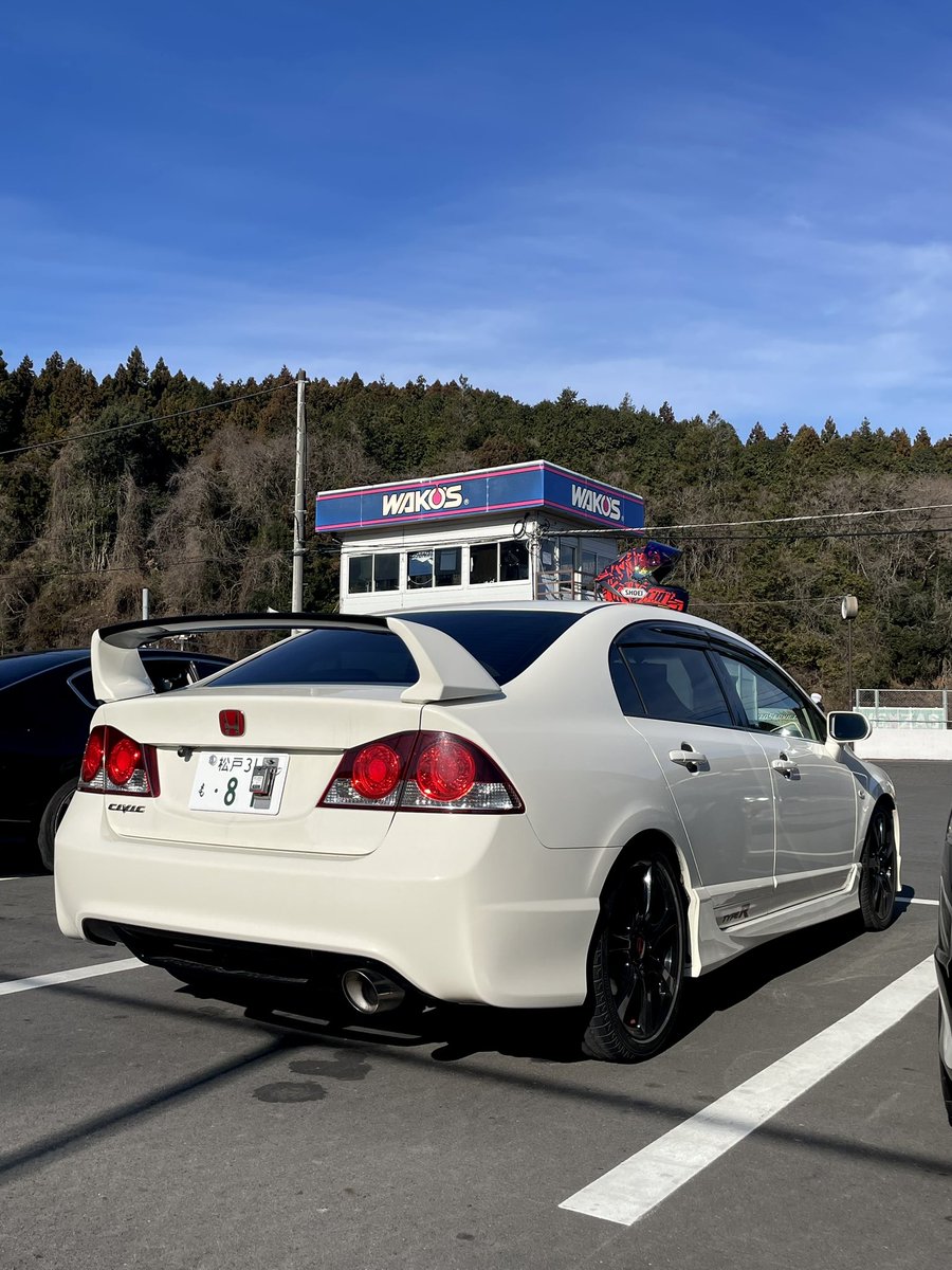 2025.12.22 FD2納車しました😌🎀🫧
初めての多頭飼いなので、頑張ります。
今後ともCR-Z、FD2共によろしくお願いします🙇‍♂️