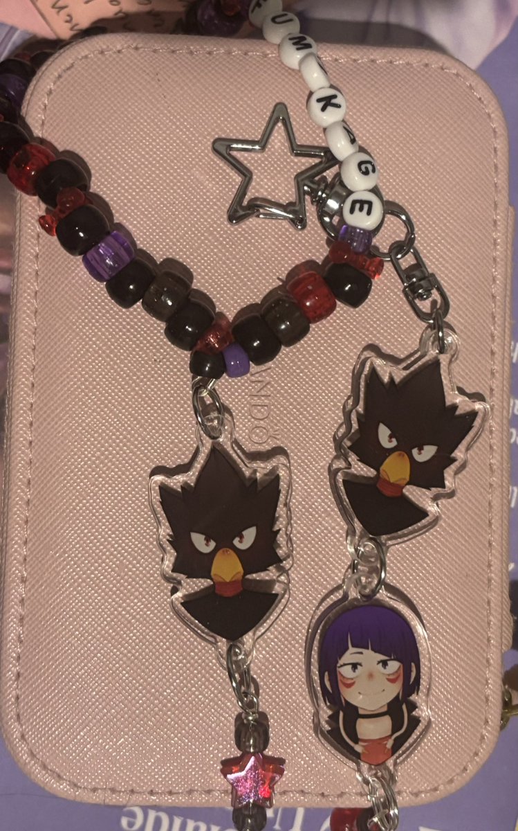 DailyTkJr's tweet photo. Look what my auntie got me for Christmas awwwhhhhh

#tokojirou https://t.co/EJ05kGvRgF